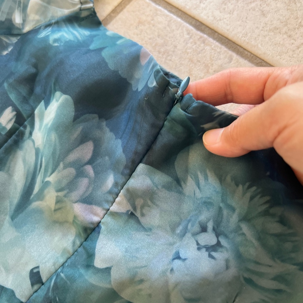 NWT Lulu's ‘Darling Vision’ Teal Floral Organza Tiered Midi Dress Sz Medium - Picture 8 of 11
